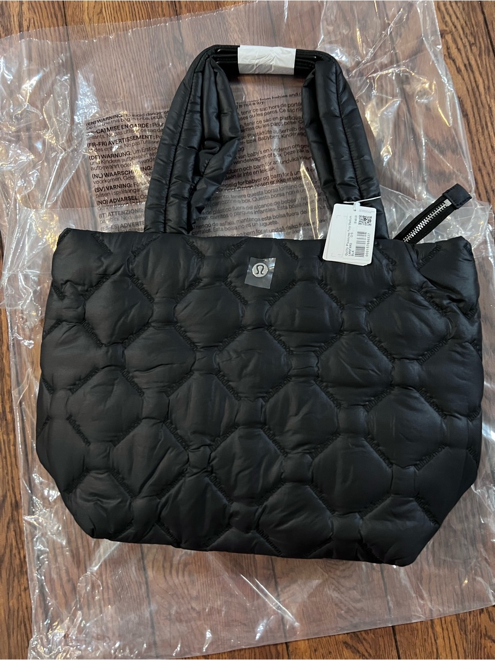 NWT lululemon athletica Black Quilted Puffer Tote